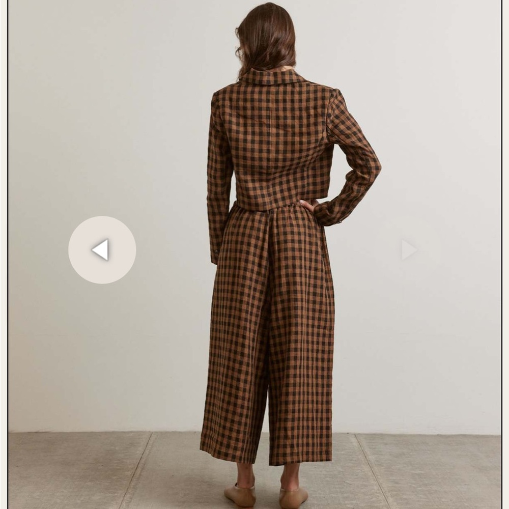 Amente cropped brown plaid linen jacket - Picture 2 of 3